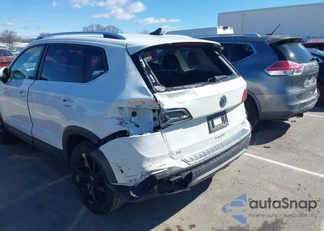 2022 Volkswagen Taos 1.5T Se из США, поврежденный, VIN 3VVYX7B26NM043768